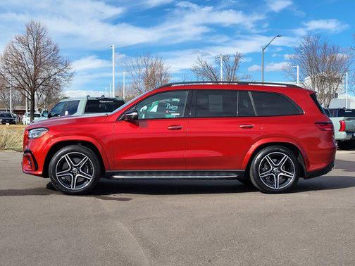 2025 Mercedes-Benz GLS 450 4MATIC