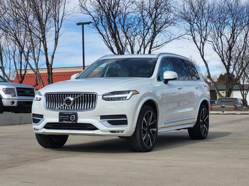 2023 Volvo XC90 B6 Plus 7-Seater