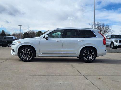 2023 Volvo XC90 B6 Plus 7-Seater