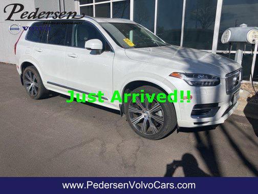 2024 Volvo XC90 Recharge Plug-In Hybrid T8 Plus Bright Theme 7-Seater