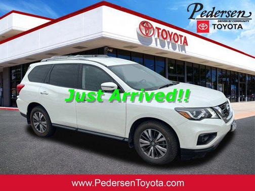 2018 Nissan Pathfinder SL