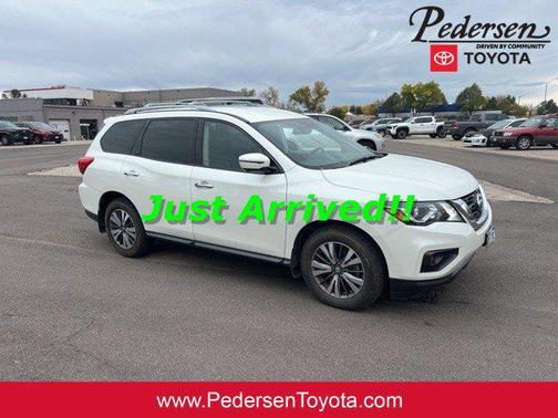 2018 Nissan Pathfinder SL