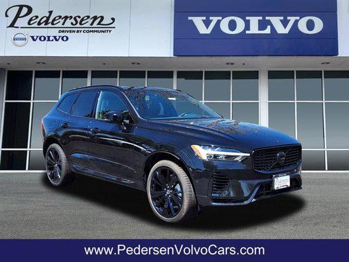 2025 Volvo XC60 Plug-In Hybrid T8 Ultra Black Edition