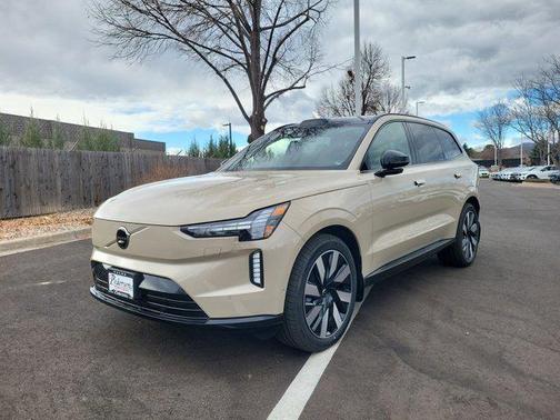 2025 Volvo EX90 Twin Motor Performance Ultra