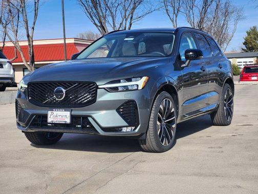 2026 Volvo XC60 B5 Ultra