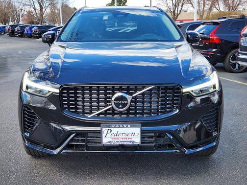 2025 Volvo XC60 Plug-In Hybrid T8 Ultra