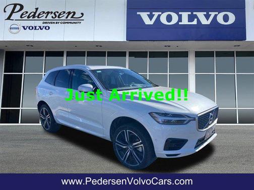 2019 Volvo XC60 Recharge Plug-In Hybrid T8 R-Design