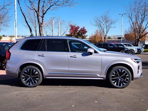 2026 Volvo XC90 B5 Plus 7-Seater