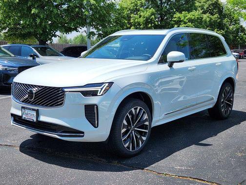 2025 Volvo XC90 Plug-In Hybrid T8 Plus 7-Seater