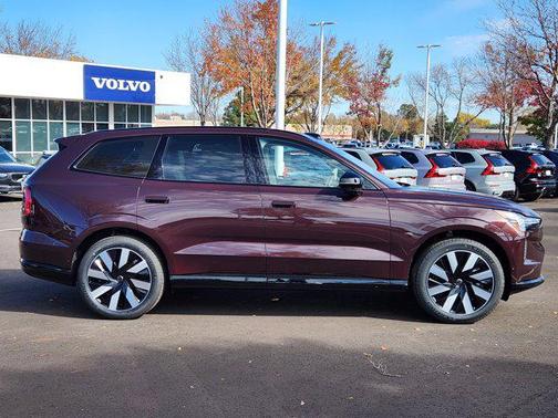 2025 Volvo EX90 Twin Motor Ultra