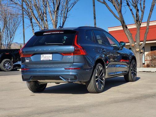 2026 Volvo XC60 B5 Ultra