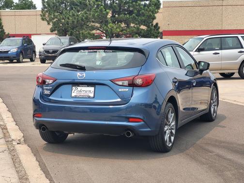 Eternal Blue Mica 2018 Mazda Mazda3 Touring