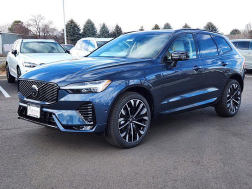 2026 Volvo XC60 B5 Ultra