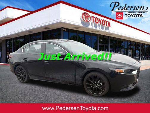 Jet Black Mica 2025 Mazda Mazda3 2.5 S Select Sport