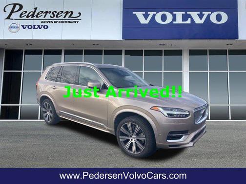 2023 Volvo XC90 Recharge Plug-In Hybrid T8 Plus Bright Theme 7-Seater