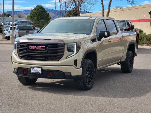 2023 GMC Sierra 1500 AT4X