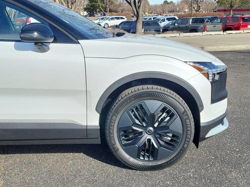 Crystal White Metallic 2026 Volvo EX30 Cross Country Ultra, Twin Motor Performance, Fully electric