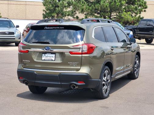 Autumn Green Metallic 2023 Subaru Ascent Limited 7-Passenger