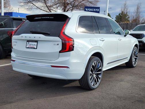 2026 Volvo XC90 B6 Plus 7-Seater