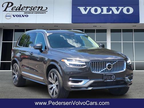 Platinum Grey Metallic 2023 Volvo XC90 Recharge Plug-In Hybrid T8 Plus Bright Theme 7-Seater