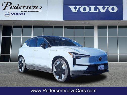 2026 Volvo EX30 Plus Twin Motor Performance, Fully electric