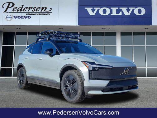 Vapour Grey Metallic 2026 Volvo EX30 Cross Country Ultra