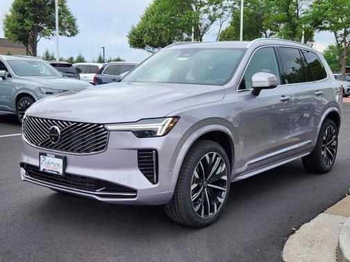 2026 Volvo XC90 B6 Plus 7-Seater