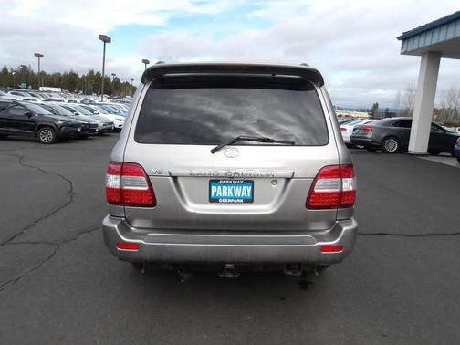 2006 Toyota Land Cruiser Base