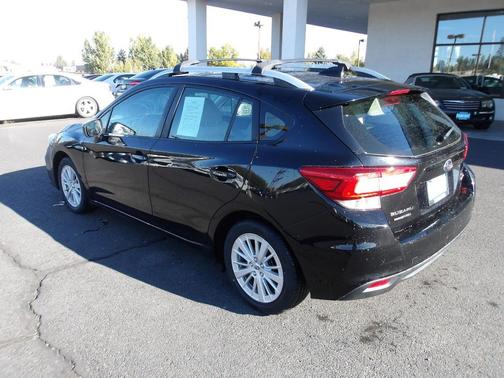 2018 Subaru Impreza 2.0i Premium