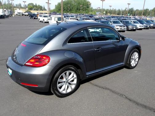 2013 Volkswagen Beetle 2.0L TDI