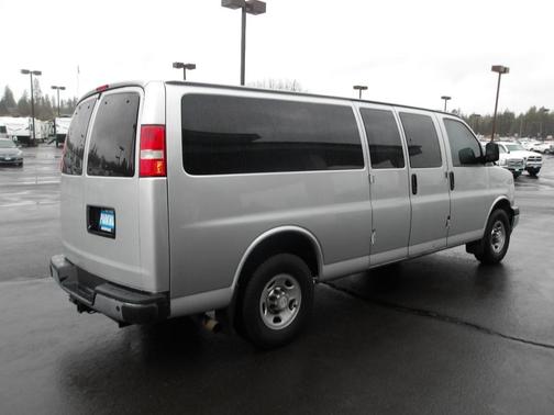 2018 Chevrolet Express 3500 LT