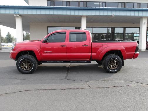2014 Toyota Tacoma Base