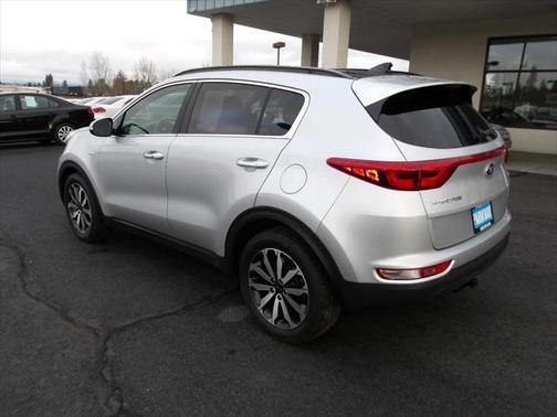 2018 Kia Sportage EX