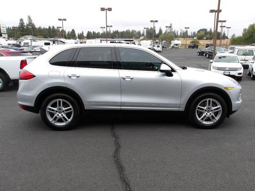 2014 Porsche Cayenne Cayenne