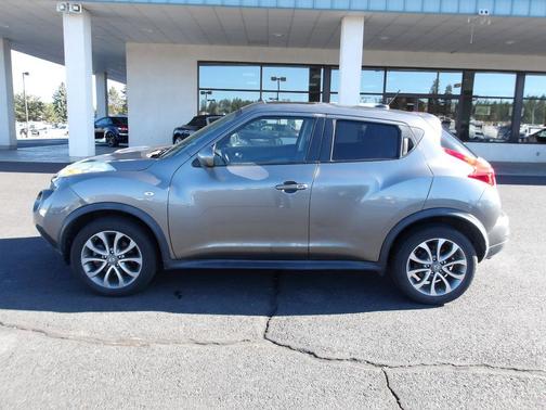 2011 Nissan Juke FWD SV