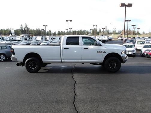 2014 RAM 2500 4WD Crew Cab 169'' Tradesman