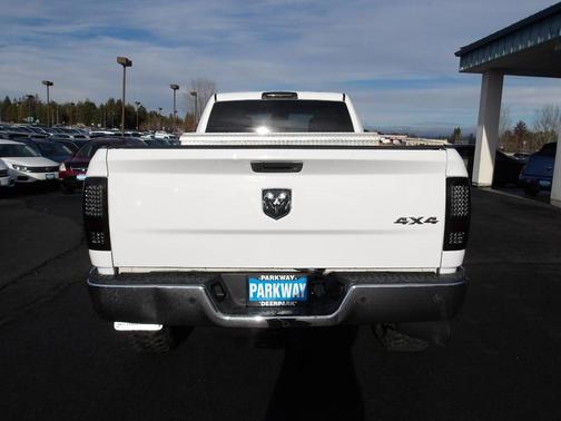 2014 RAM 2500 4WD Crew Cab 169'' Tradesman