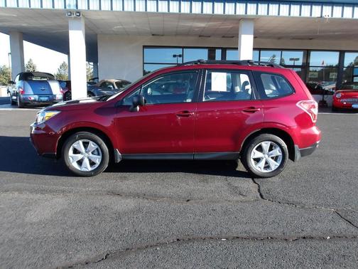 2015 Subaru Forester 2.5i