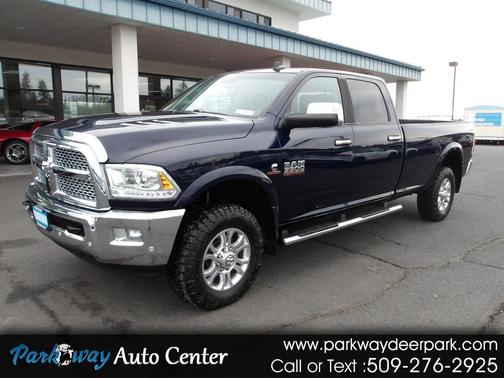 2016 RAM 3500 4WD Crew Cab 169'' Laramie