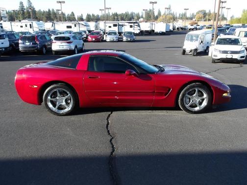 2002 Chevrolet Corvette Base