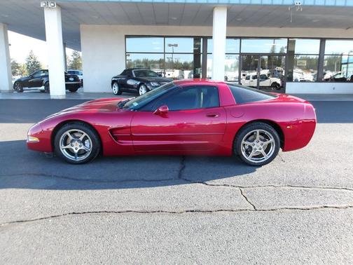 2002 Chevrolet Corvette Base