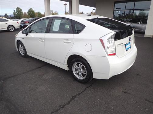 2010 Toyota Prius V