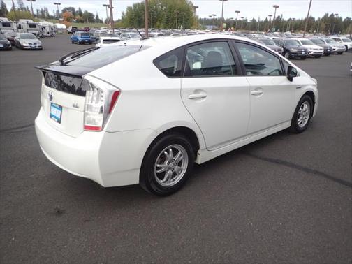 2010 Toyota Prius V