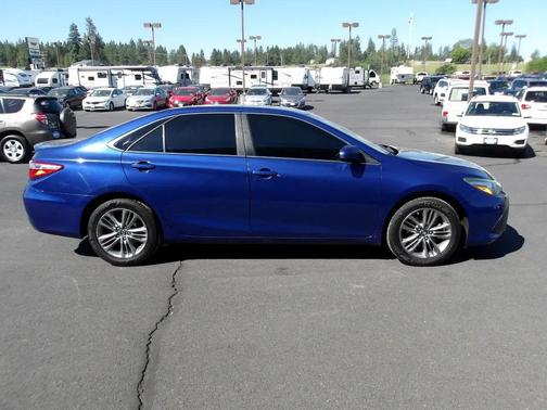 2016 Toyota Camry SE
