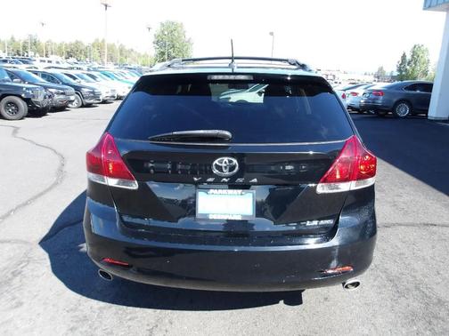 Black 2014 Toyota Venza LE
