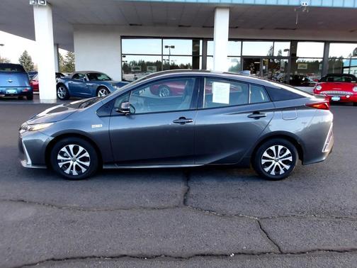 2020 Toyota Prius Prime XLE