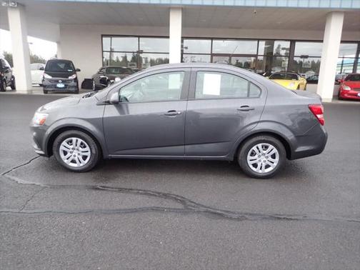 2018 Chevrolet Sonic LS