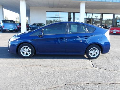 2011 Toyota Prius III