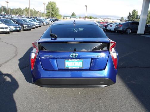 2016 Toyota Prius Two