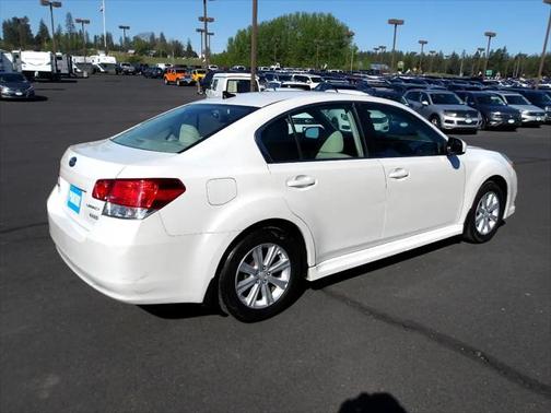 2011 Subaru Legacy Premium